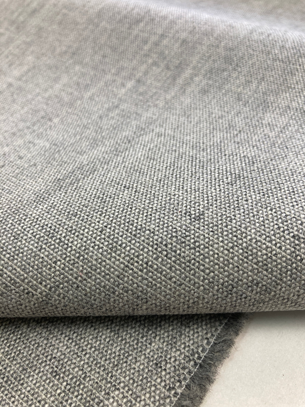 Kvadrat Canvas 2 von Giulio Ridolfo Design Möbelstoff
