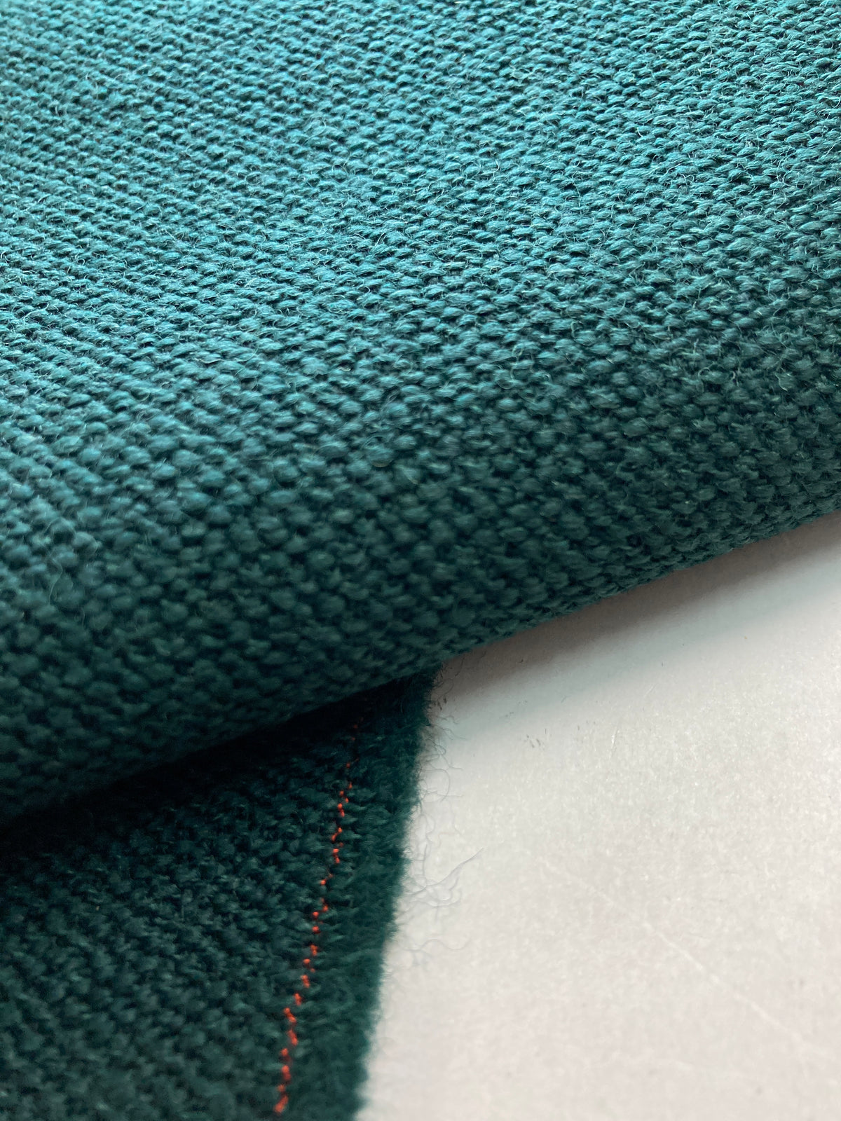 Kvadrat Vidar 4 Fabric – Deep Texture and Intense Colors for Sophisticated Interiors.